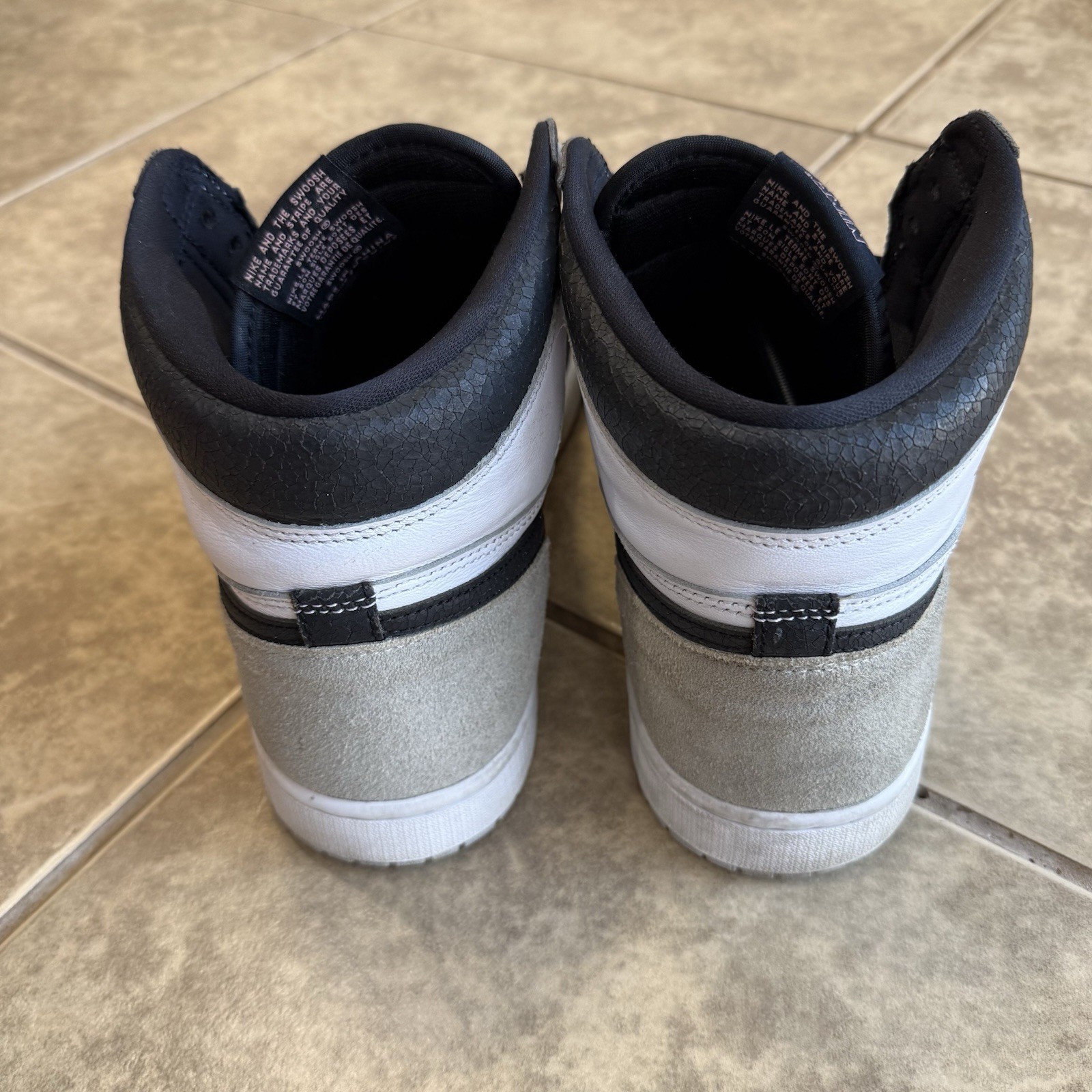 Air Jordan 1 Retro High OG White Bleached Coral-Black Used Size 14  555088-108 thumbnail 4