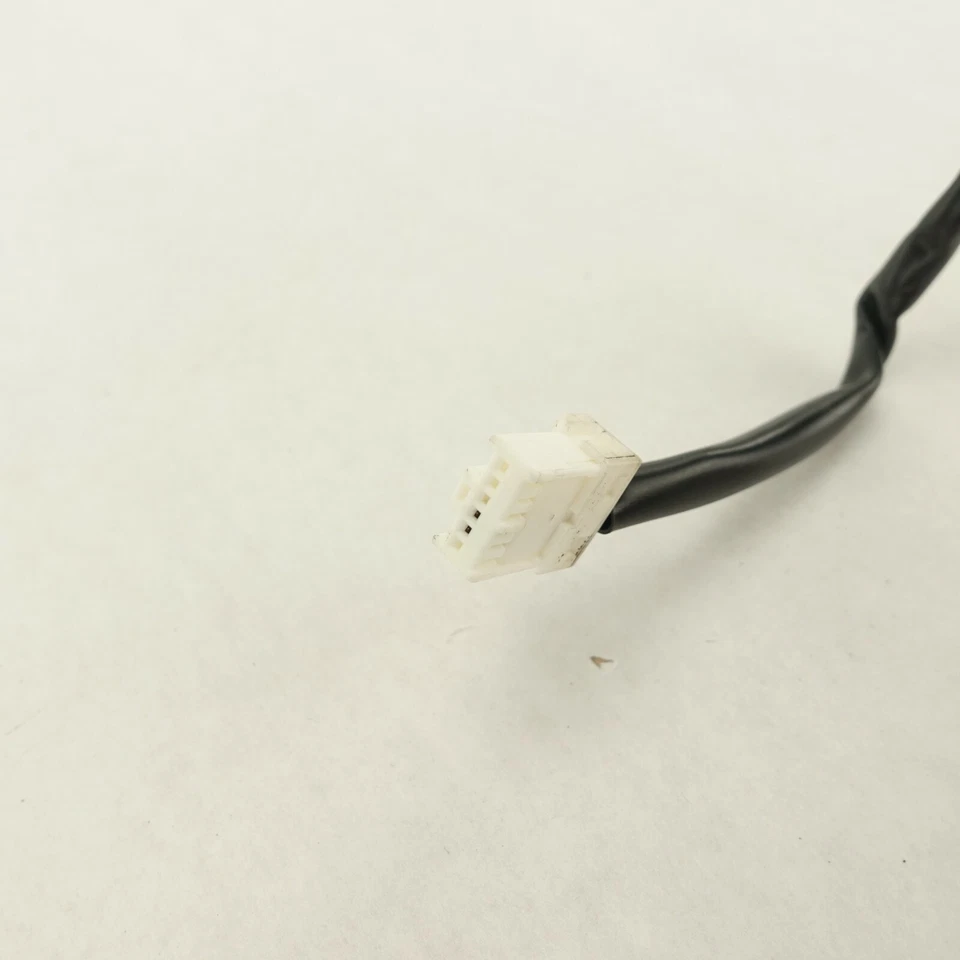 2005 2006 Mazda Tribute Horn Contact Button Pad - Image 3 of 4