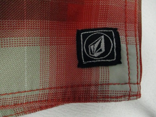 Volcom Swim Trunks Board Shorts Men 36 Red Plaid Casual Beach Beach - Picture 7 of 9