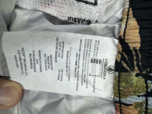Volcom Women's Tropic Rush 2 Inch Board Shorts - Small - New - Picture 7 of 11