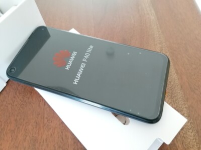 Huawei P40 Lite 128GB Dual-SIM  inkl. Zub.