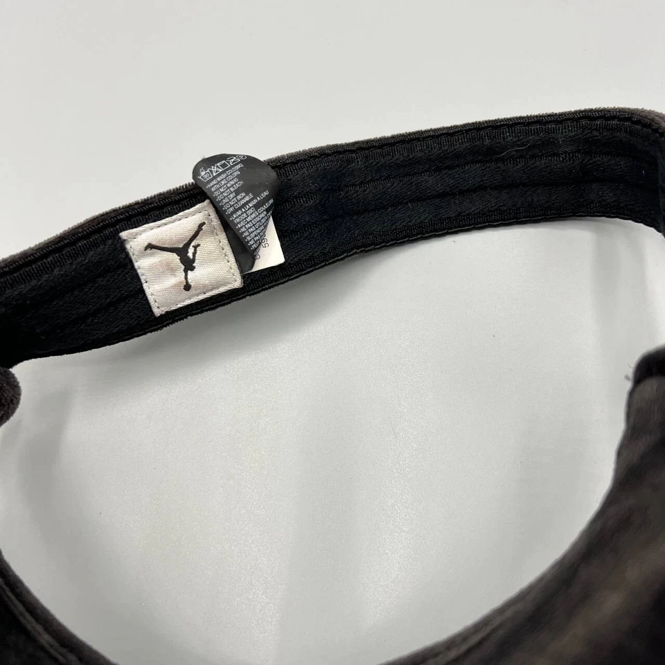 Sombrero visera Air Jordan para hombre negro mediano-grande terciopelo Jumpman elástico ajustado golf Foto 4 de 4