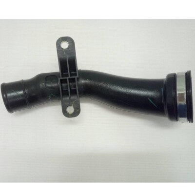 【Ruru ページ】 Turbo intake pipe rubber ISUZU D-MAX Commonrail 8-98209860-0
