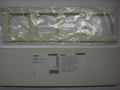 Merten 486444 M-PLAN-Rahmen, 4fach, weiß Neu  (K17)