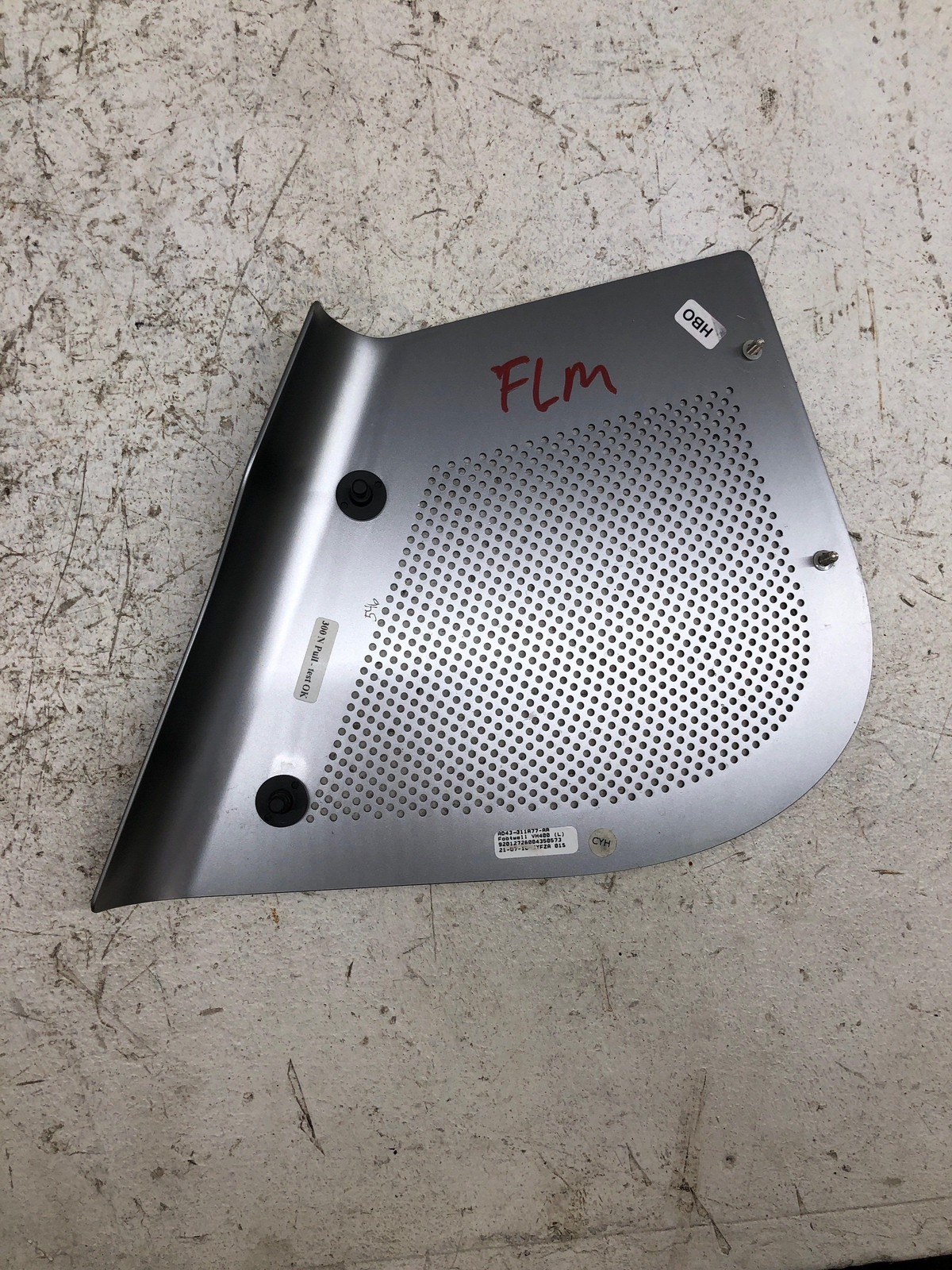 ASTON MARTIN RAPIDE FRONT LEFT CENTER MIDDLE FOOTWELL BANG OLUFSEN SPEAKER TRIM