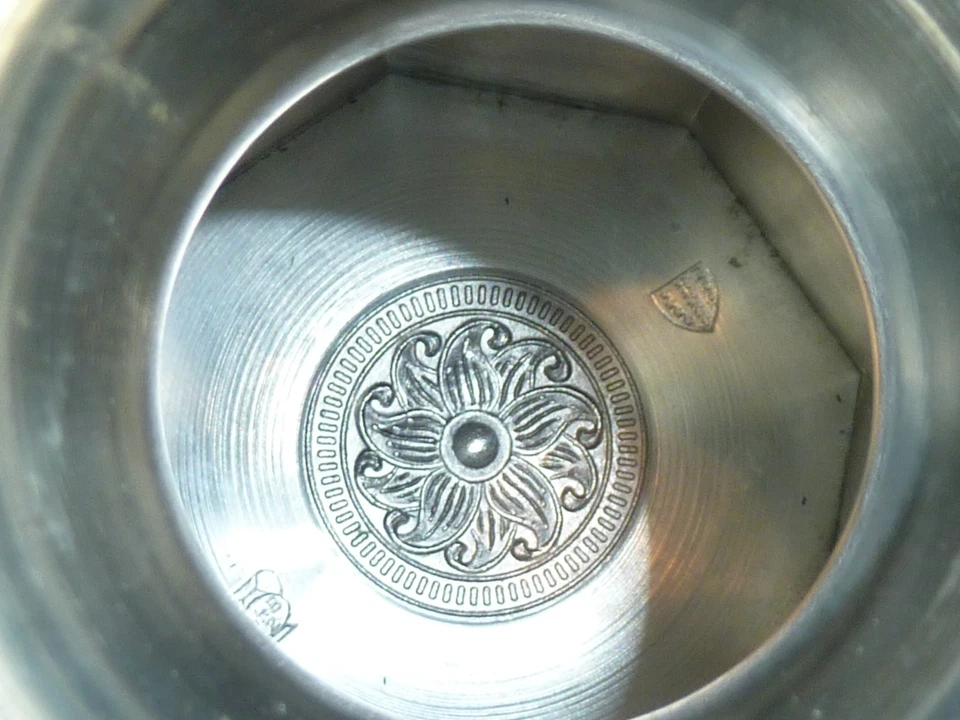 vintage PICHET POT 2KG suisse EN ETAIN switzerland TETE BELIER tin ZINN swiss - Photo 2/4