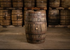 Authentic Kentucky Bourbon/Whiskey Barrel - F...