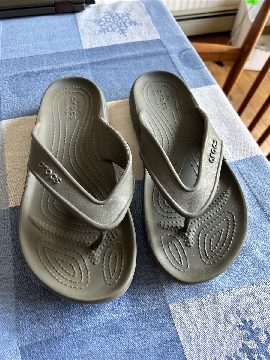 Crocs Classic Crocs Flip Casual Flip-Flops Unisex Size 7 Men / 9 Women’s NWT Amazon.com | Crocs Classic Flip-Flop Black Men main image 3