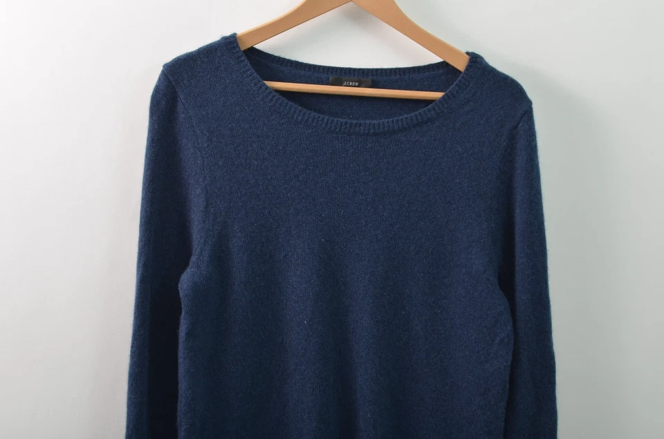 Suéter de lana y cachemir J Crew para mujer pequeño azul de gran tamaño debajo de la cadera Foto 3 de 4