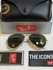 Occhiali da sole Ray-Ban RB3025 Aviator montatura classica oro lenti verdi 58 mm