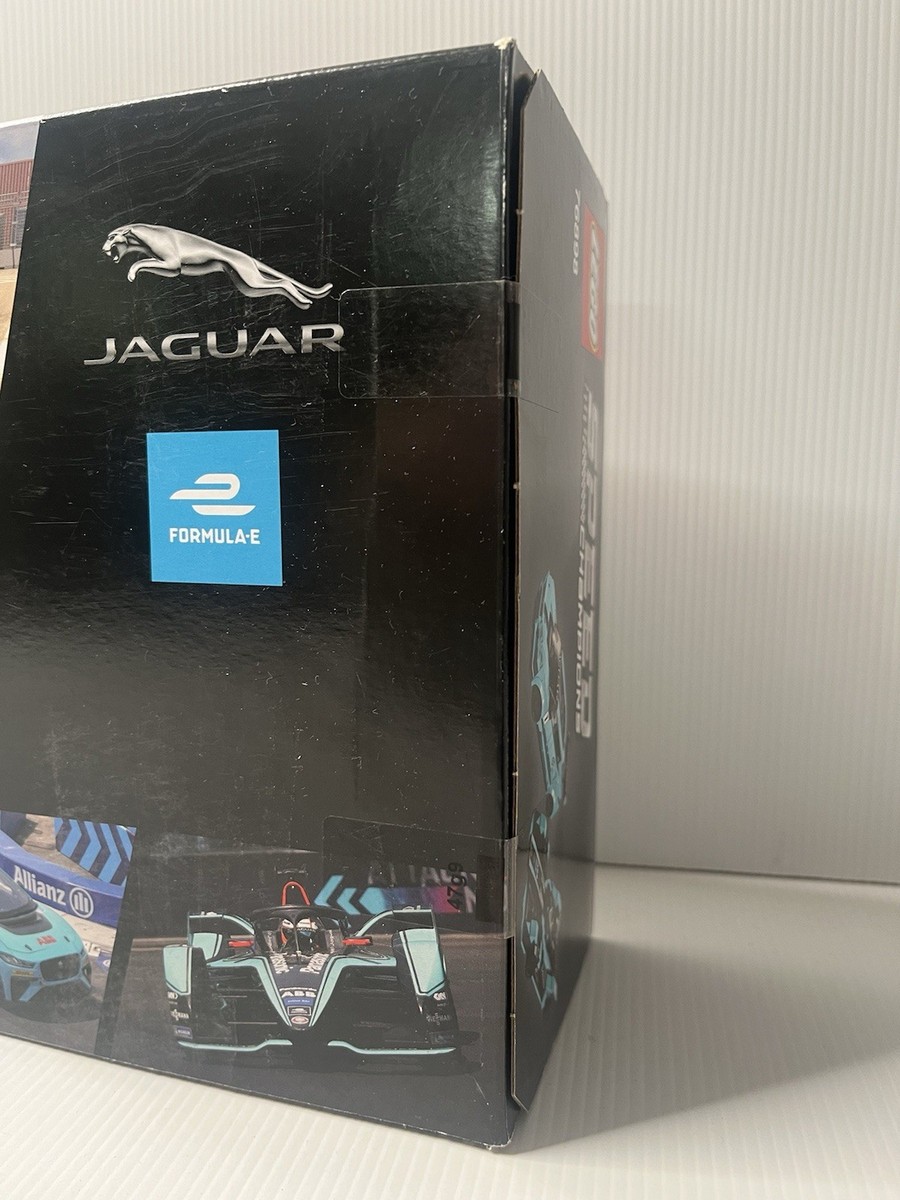 LEGO SPEED CHAMPIONS: Formula E Panasonic Jaguar Racing Gen2 Car