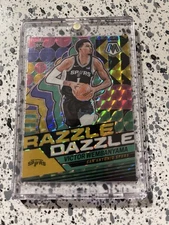 2023-2024 Panini Mosaic Victor Wembanyama Razzle Dazzle Rookie Card SSP Case Hit