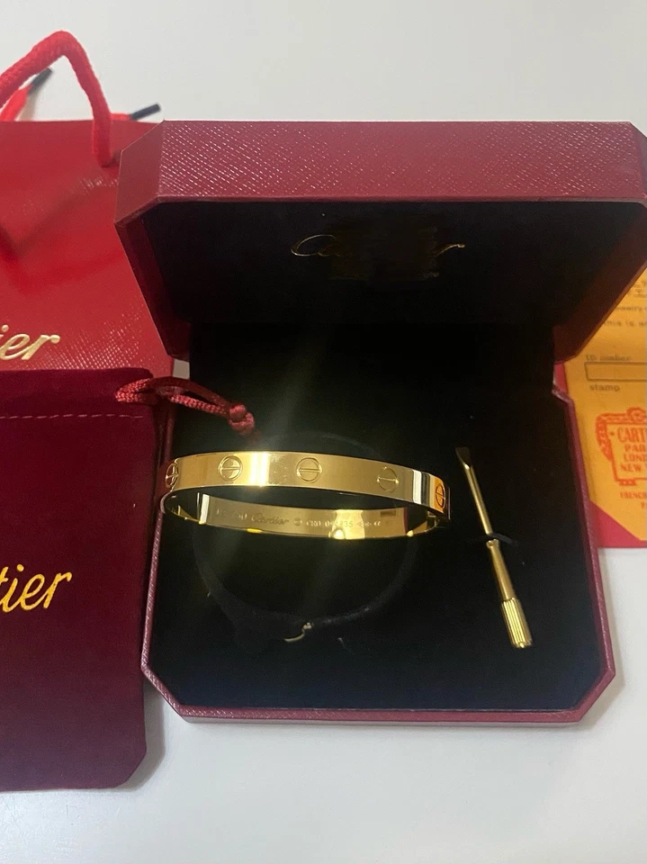 Brazalete Pulsera Talla 18 con caja y bolsa Foto 2 de 4