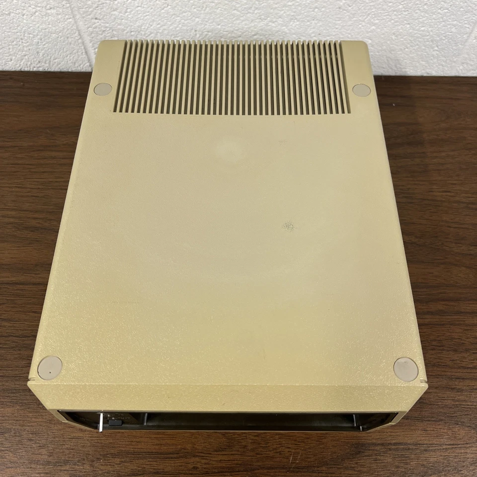 Atari 810 Floppy Disk Drive Atari Computer As-Is No PSU - Image 2 of 4