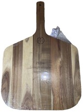 Pampered Chef ACACIA Wooden PIZZA PEEL Paddle- Bevel Edge