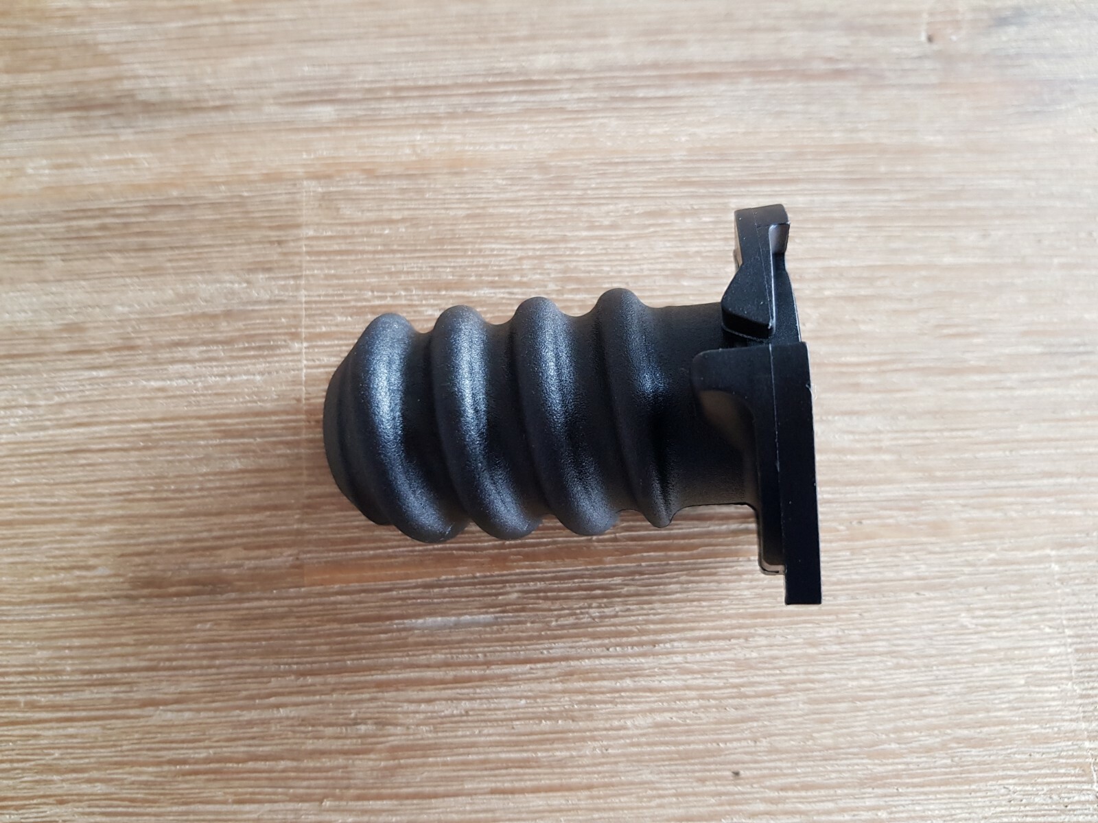 Genuine Mercedes W124 W140 W201 W202 W204 spare wheel fixing bolt 