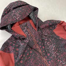 Volcom 10,000mm Hooded Ski Jacket Women’s M Red/black Floral High Neck Vent Pit