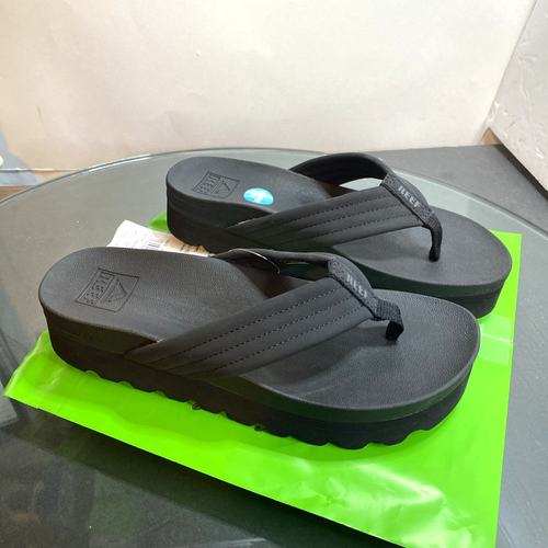 WOMEN'S REEF BLACK KAIA RISE FLIP FLOP BEACH/POOL SANDAL LUG SOLE SIZE 7 -NWT- - Picture 2 of 24