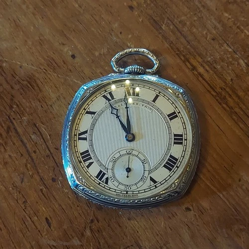 Antique Gruen VeriThin Wadsworth 1920s Pocket Watch 17 Jewels 14K GF Winds Runs