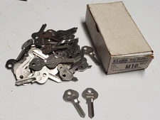 Vtg Lot of 48 U.S. LOCK Uncut Key Blanks - M10 - ILCO 1090N, TAYLOR 92N - NOS