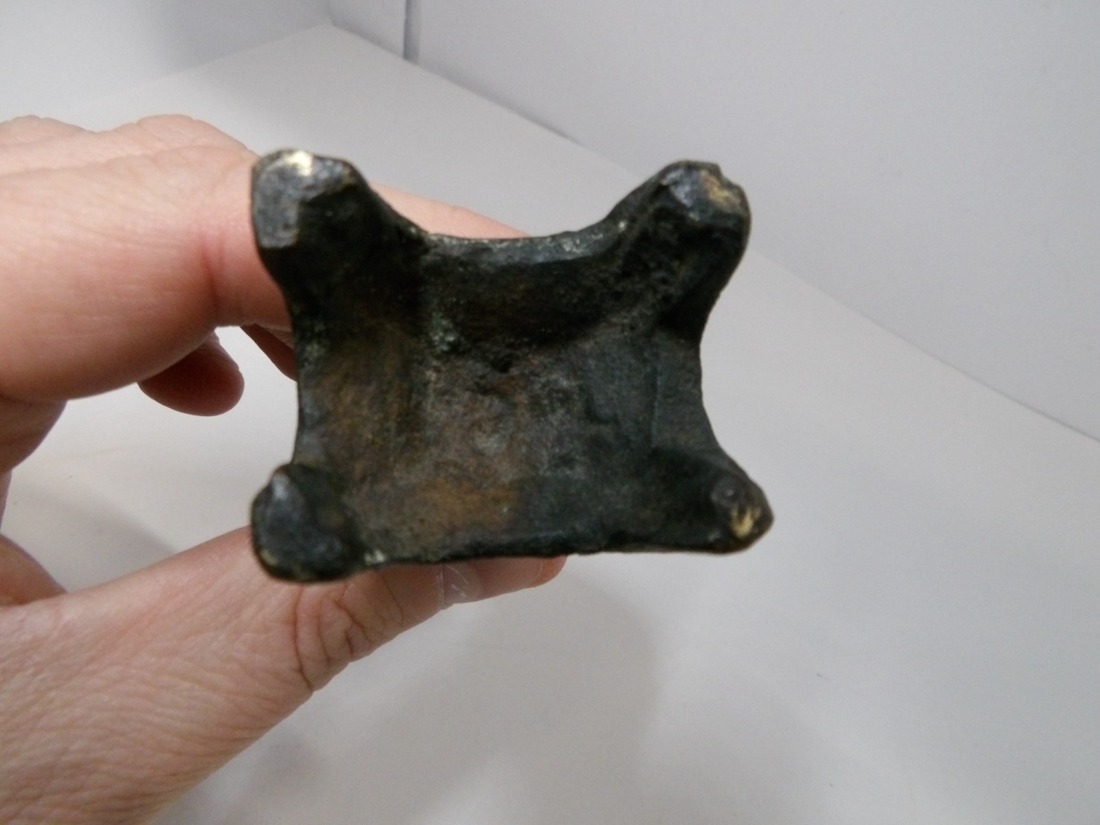 A Japanese bronze figure of Kannon Edo Period, possibly earlier