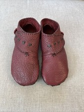 Hand Crafted Sewn Leather Moccasins Shoes Womens Hippie Boho Art Asheville 7 7.5