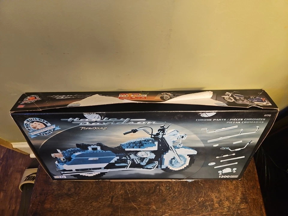 2001 Mega Bloks ProBuilder  Harley Davidson Road King 9770 - Image 4 of 4