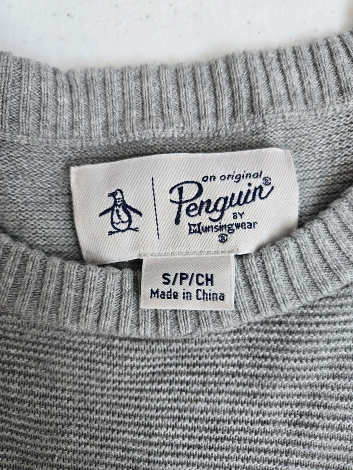 Penguin by Munsingwear 男式 S 浅灰色紧身针织罗纹圆领 LS 毛衣 — 第 2/4 张图片