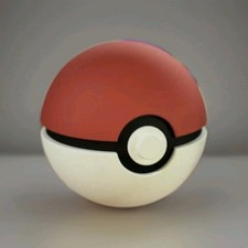 Pokeball Pokemon Ultraball Megaball Pikachu Charmander Bulbasaur Squirtle