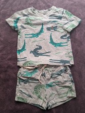 EUC Gap Boys Cotton Shirt/Shorts set - 3 year
