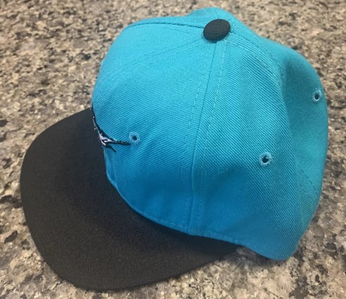 Gorra ajustada de los Florida Marlins 6 7/8 especialidades deportivas vintage años 90 modelo profesional - Imagen 3 de 5