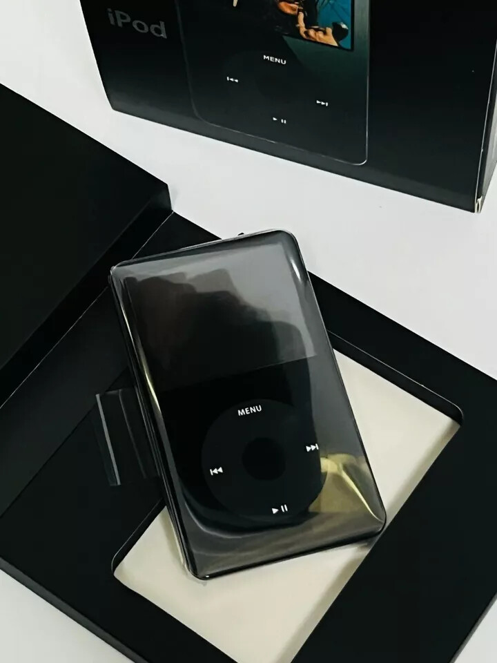 Apple iPod classic 160GB ブラック　iPod nano Apple iPod Classic 5th Generation 160GB | eBay