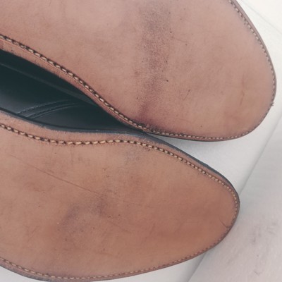 Alden 265 Mocc Toe Blucher is built on the Barrie last. The model has a black Calfskin leather upper with a single leather outsole.