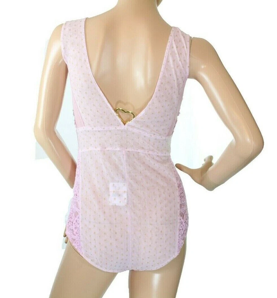 Body para mujer Free People rosa con encaje metálico dorado talla M venta al por menor $98 Foto 2 de 4