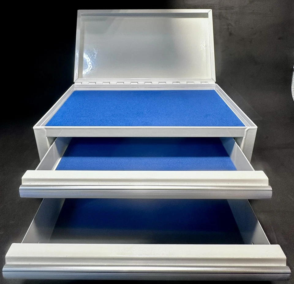 Revestimientos de mini caja de herramientas Kobalt Foto 3 de 4