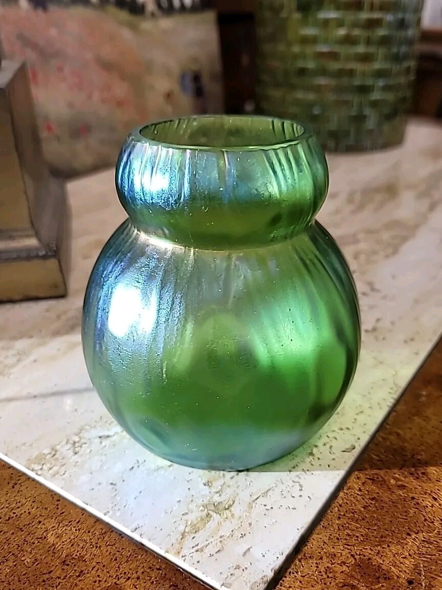 Vintage Loetz Rindskopf Art Nouveau Green Iridescent Ribbed Vintage Loetz Rindskopf Art Nouveau Green Iridescent Ribbed
