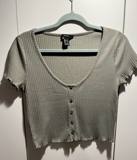 Forever 21 Women's Size Large Green Short Sleeve Crop Top Button Up
