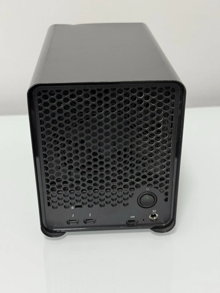 Arreglo de almacenamiento Drobo 5D3 5 bahías Thunderbolt 3 - Sin fuente de alimentación/HDD PARA REPUESTOS Foto 3 de 4