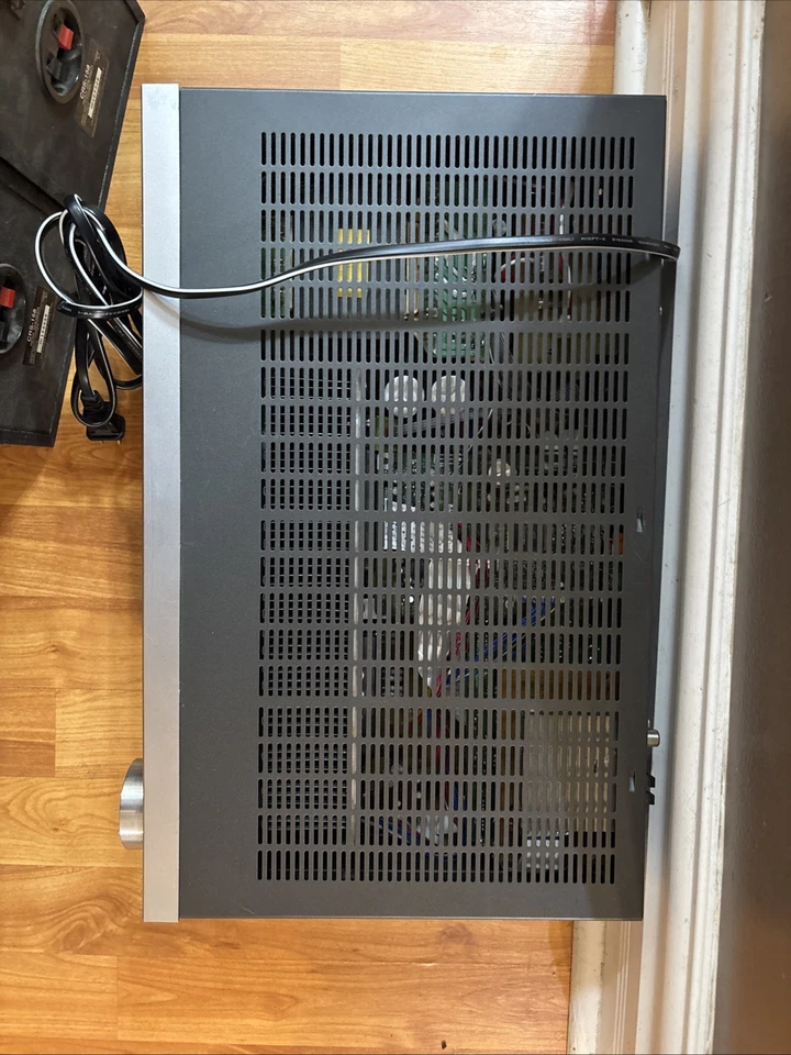 Receptor surround de áudio e vídeo Kenwood VR-707 com 2 alto-falantes Kenwood - Imagem 4 de 4