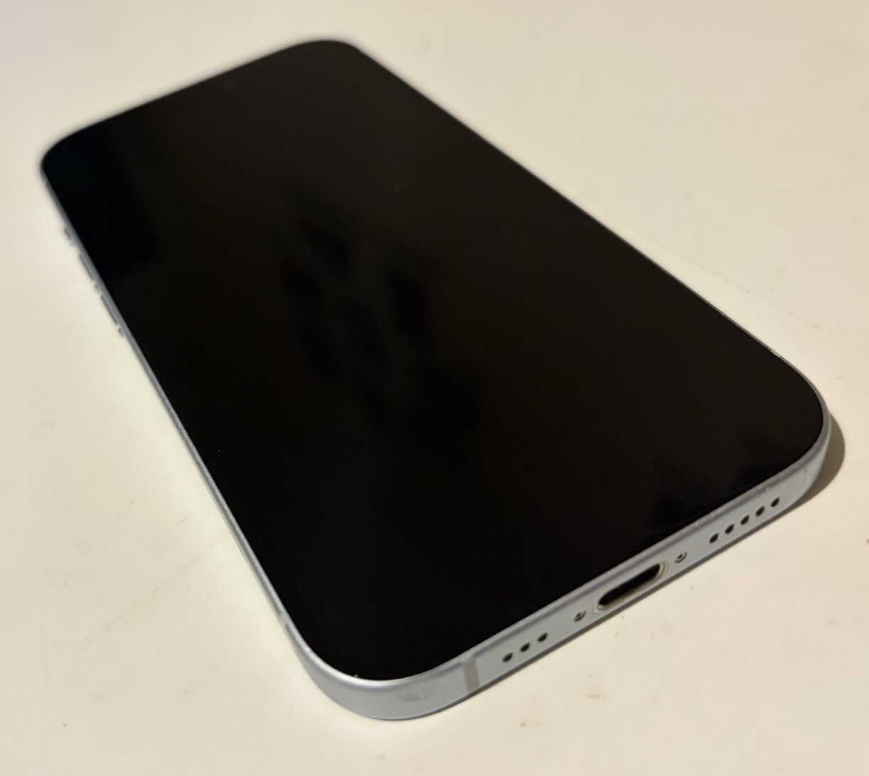 I Phone, 15 128GB,  EE, White, Used Excellent Condition