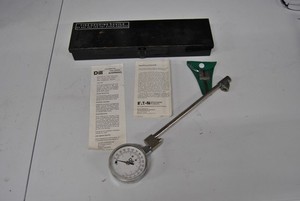 Vintage 1986 Eaton Tire Gauging Device. With case and manual