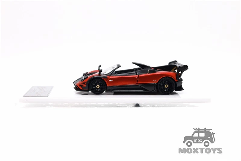 Rhino Model 1:64 Zonda 760 MY Roadster Ruby Red Diecast Model Car - Image 2 of 4