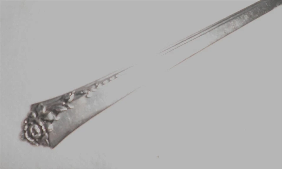 Tenedor de cena Heirloom Oneida Sterling Damasco Rosa Foto 3 de 4