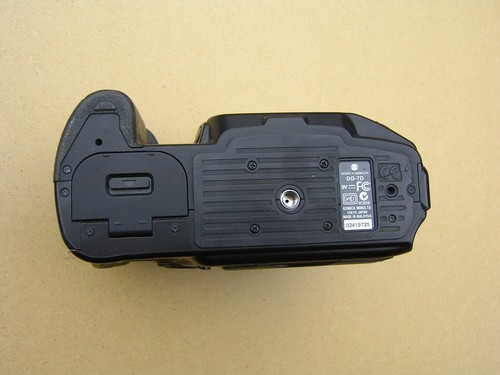 Konica Minolta DYNAX 7D 6.1MP Digitalkamera - Schwarz - Bild 4 von 7