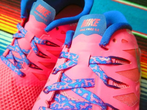 ✺Casi Nuevos✺ Zapatos para Correr NIKE FREE RUN 5.0 Rosa - EE. UU. 7 UK 6 EUR 40 - Imagen 5 de 6