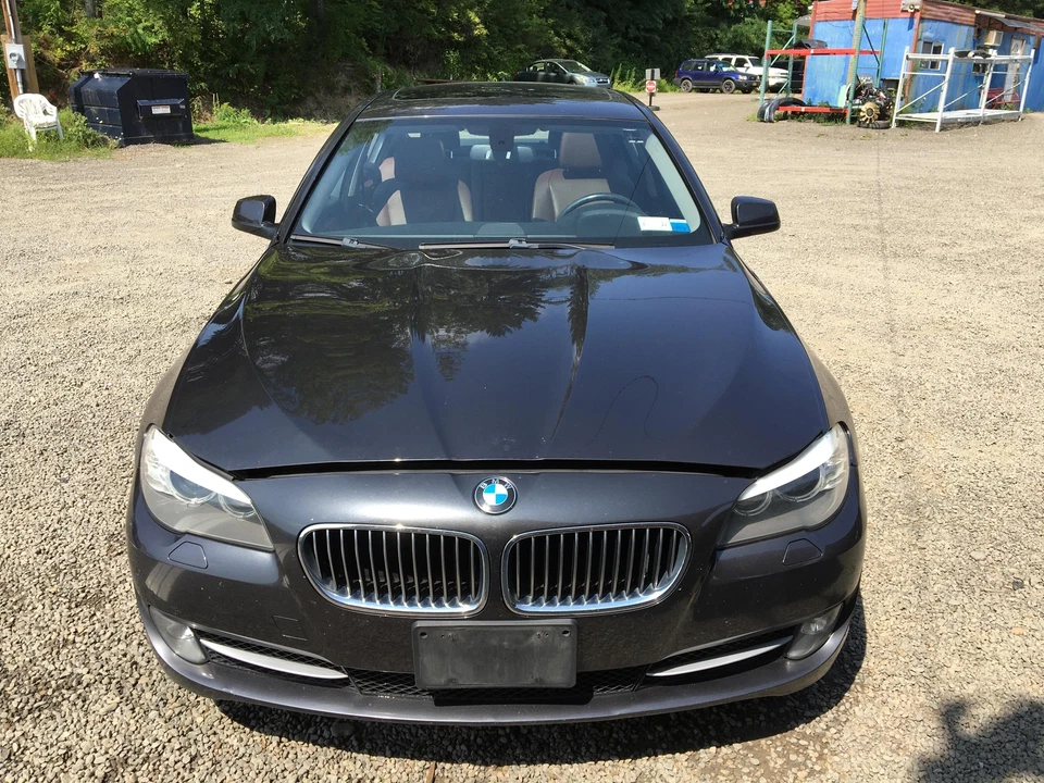 (NO SHIPPING) Fuel Tank Assembly BMW 528I 11 12 13 14 15 16 Foto 3 de 4