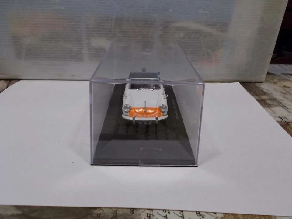 atlas sc1 43 porsche 356 cabrio rwkspolitie - Immagine 4 di 4
