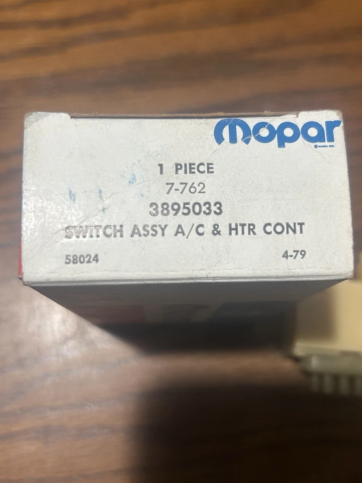 1968-1974 Dodge Chrysler Plymouth A/C Heater Vacuum Control Switch 3895033 NORS - Image 2 of 4
