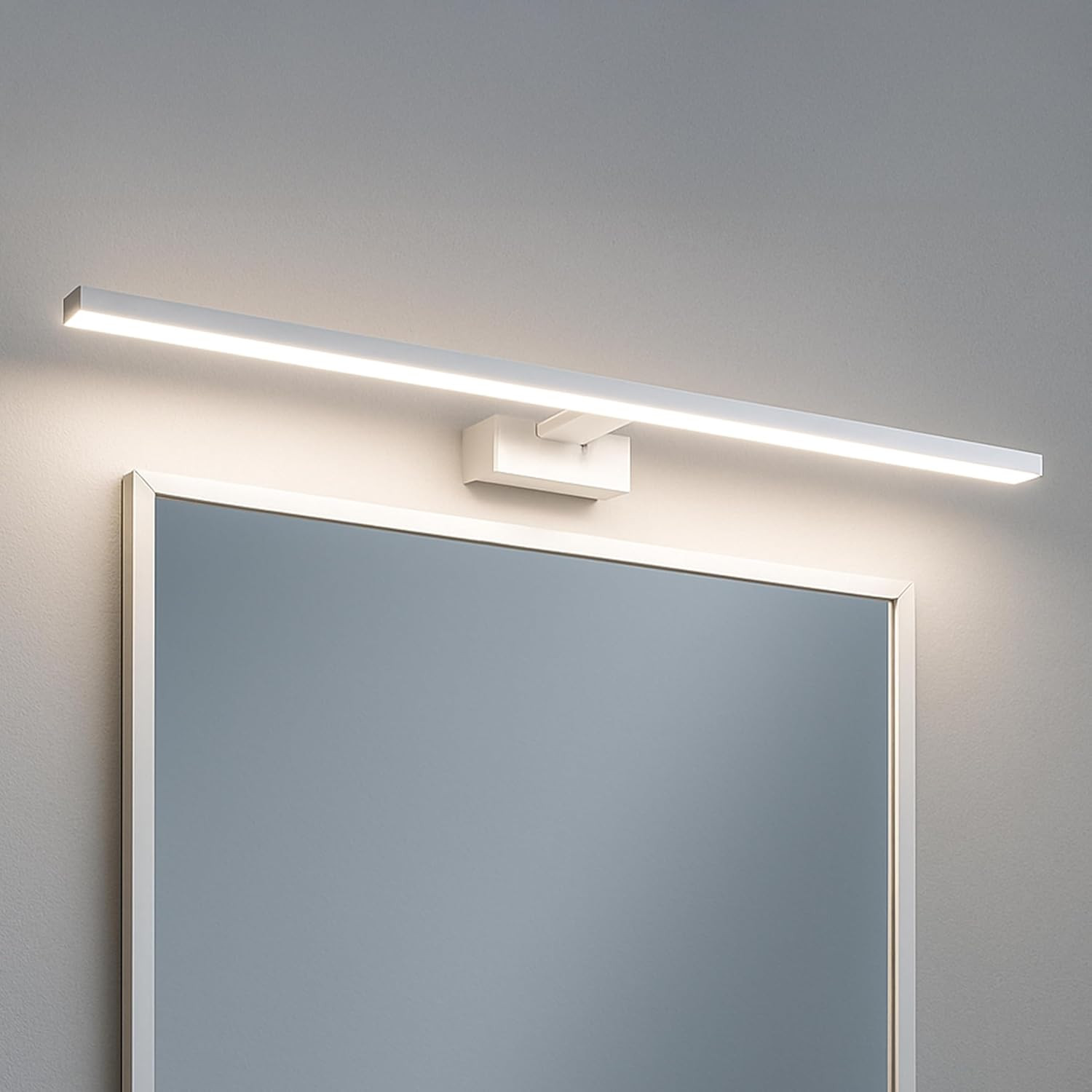MAKA LED 12W Lampada Specchio 4000K 840lm | Illuminazione IP Resistente