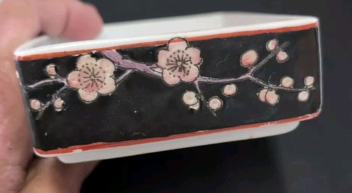 Vintage Japanese Sakura Trinket Box With Bird Made In Macau Enamel Ceramic - Picture 5 of 15